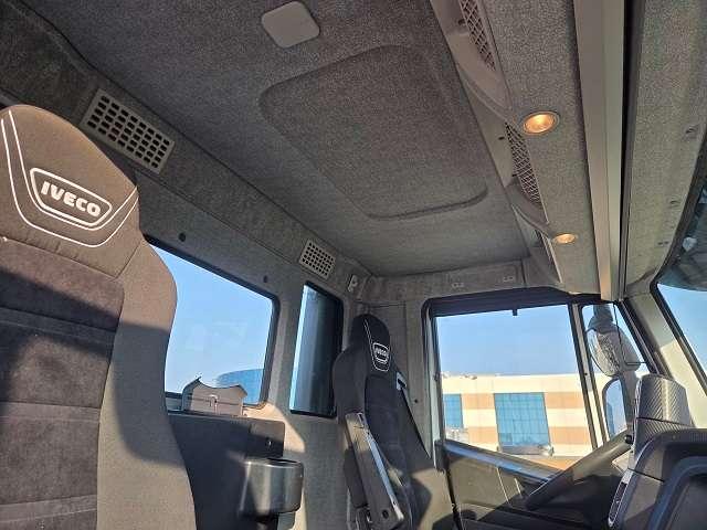 Iveco Stralis AD 260S33 Y/PS Photo 10