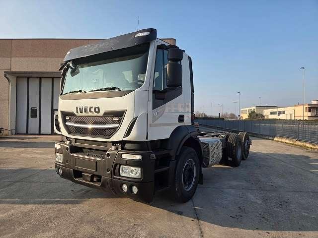 Iveco Stralis AD 260S33 Y/PS Photo 8