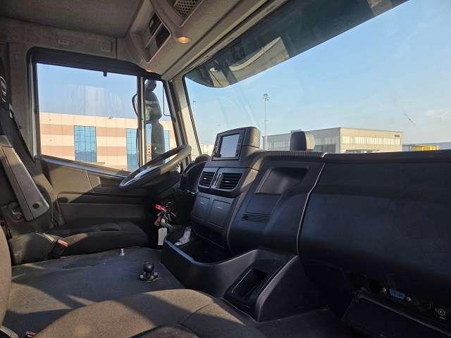 Iveco Stralis AD 260S33 Y/PS Photo 9