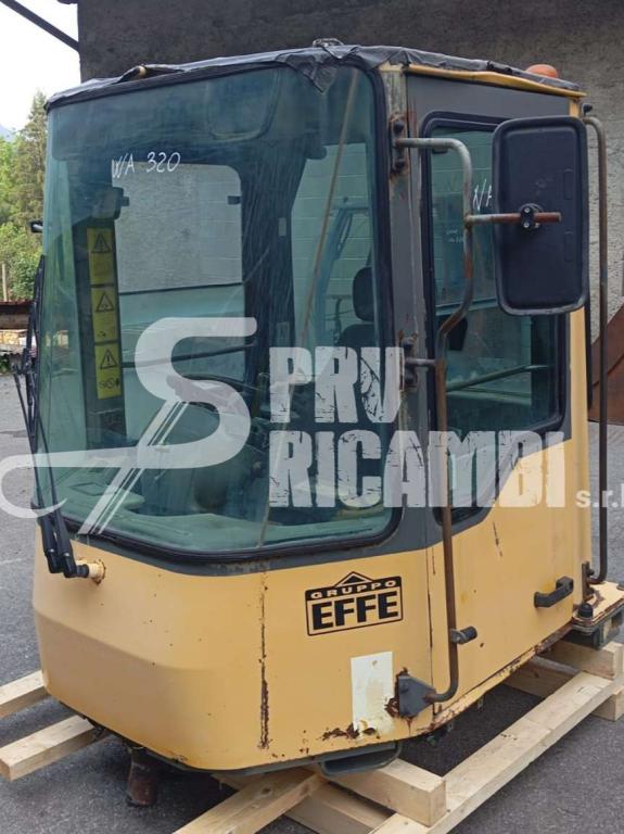 Cab for Komatsu serie 3 Photo 1