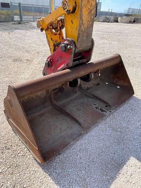 JCB JS235HD Photo 10