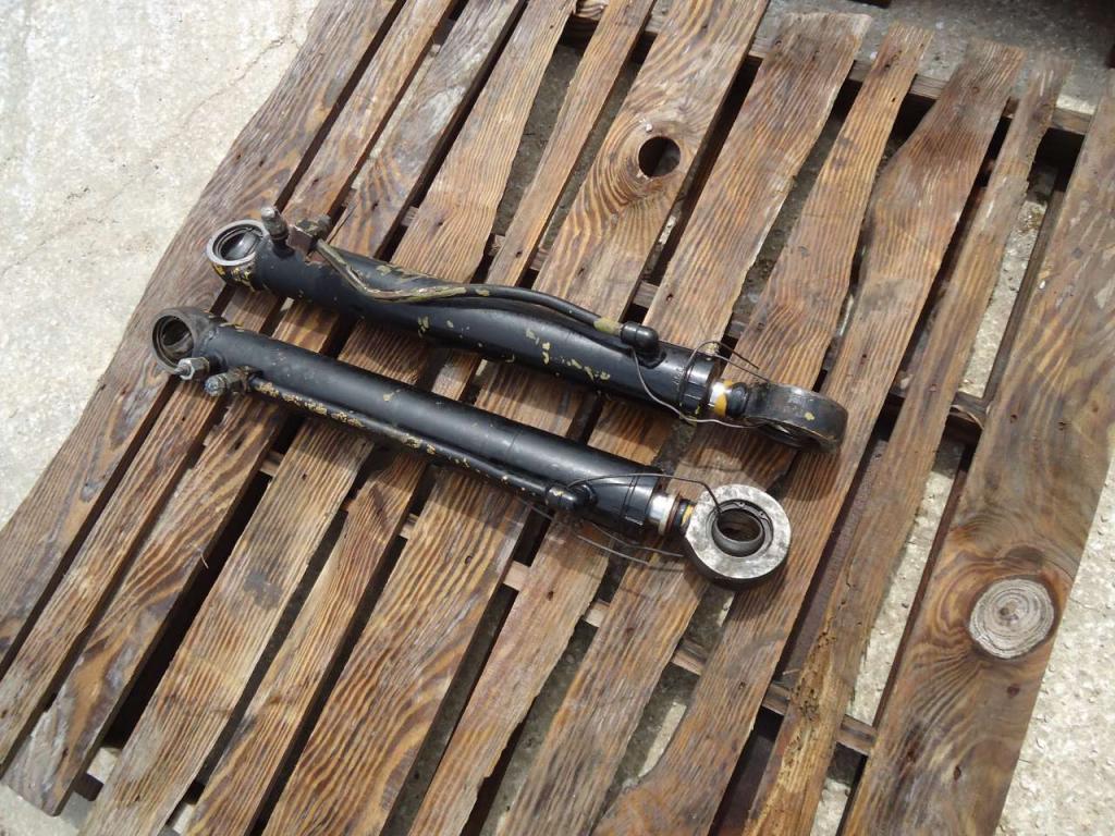 Steering piston for Fiat Hitachi W130-130PL Photo 3