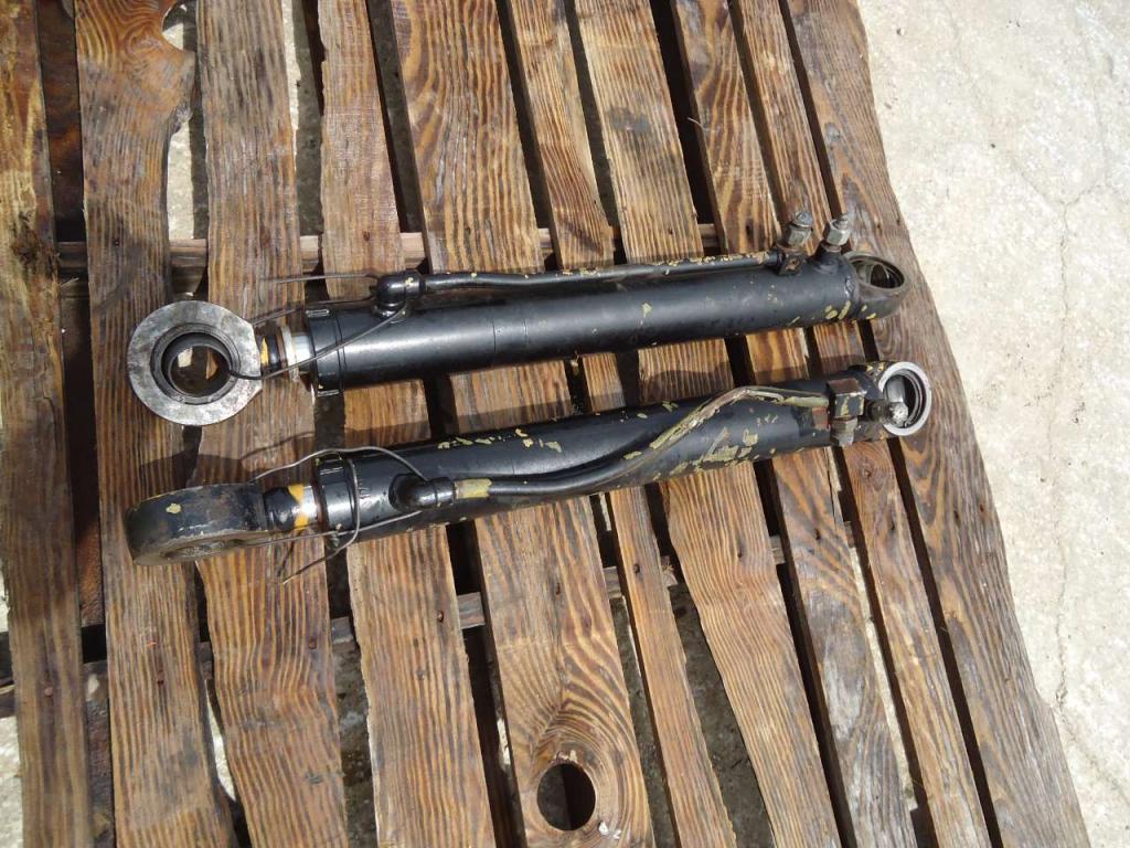 Steering piston for Fiat Hitachi W130-130PL Photo 5