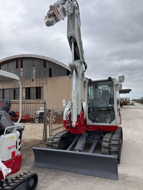 Takeuchi TB290-1/2P E TB217R Photo 2