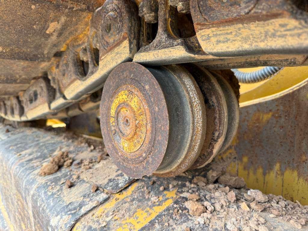 Caterpillar D6K XL - German Machine / Folding Blade / Ripper Photo 26