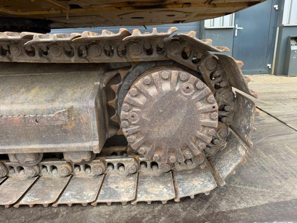 Caterpillar 320EL Photo 8