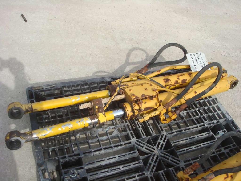 Bucket rotation piston for Komatsu D31S Photo 1