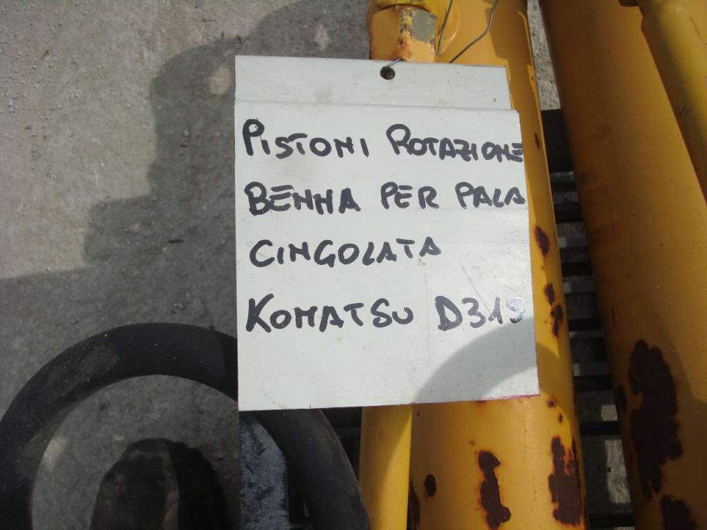 Bucket rotation piston for Komatsu D31S Photo 2