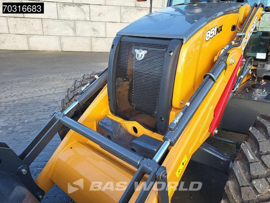 Case 851 NX A/C - 4WD - Central Pivot Photo 26