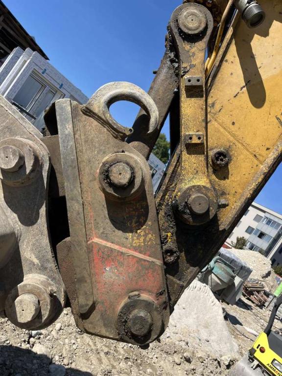 Komatsu PC210NLC-8 Photo 14