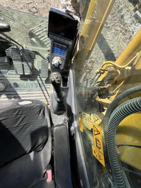 Komatsu PC210NLC-8 Photo 26