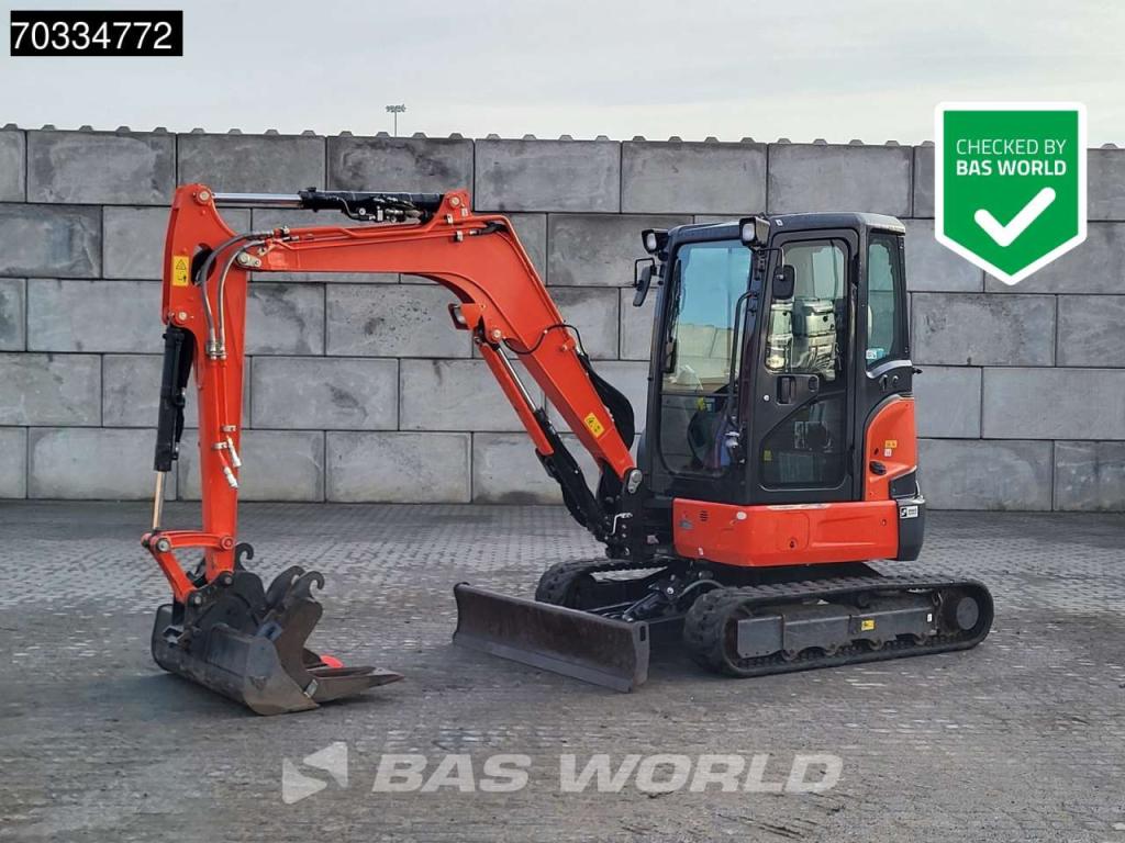 Kubota U36 -4 3 Buckets Photo 1