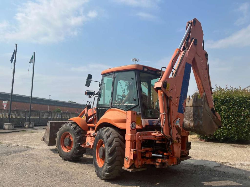 Fiat Hitachi FB200 Photo 2
