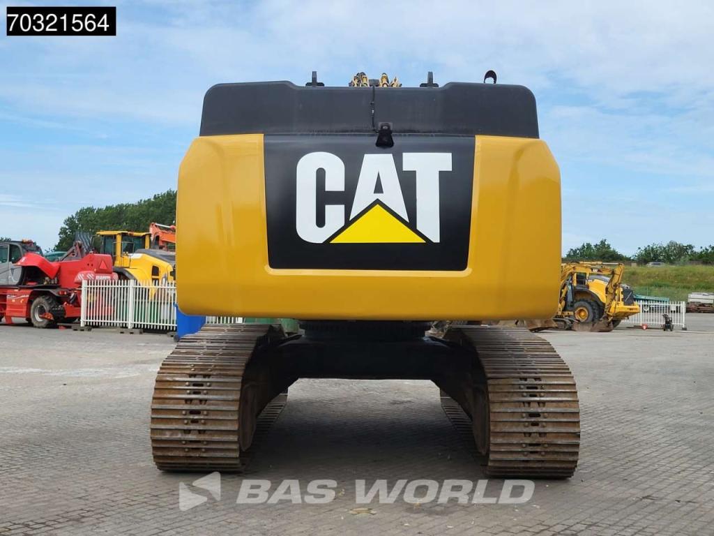 Caterpillar 352 F Photo 3