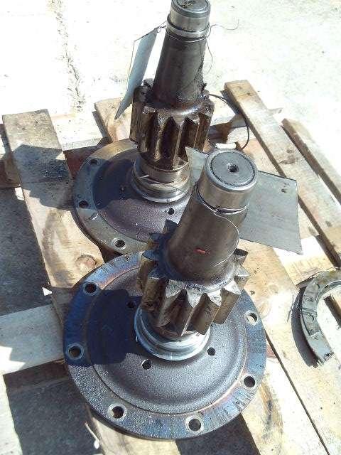 Steering clutch pinion for Fiat Allis FL14C - CODICE PIGNONE 4959660 - CODICE MOZZO 586741 Photo 1