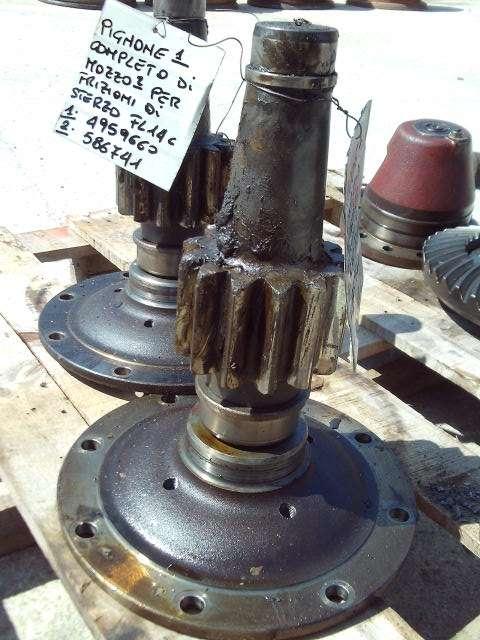 Steering clutch pinion for Fiat Allis FL14C - CODICE PIGNONE 4959660 - CODICE MOZZO 586741 Photo 2