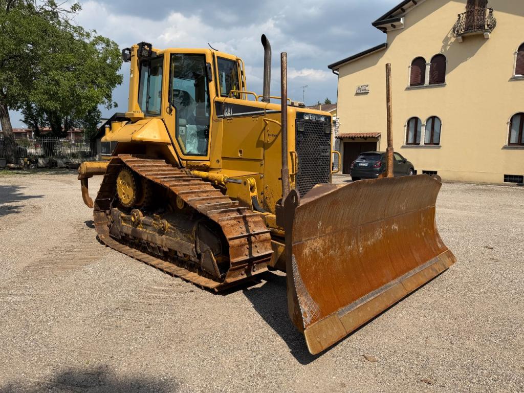 Caterpillar D6N Photo 2