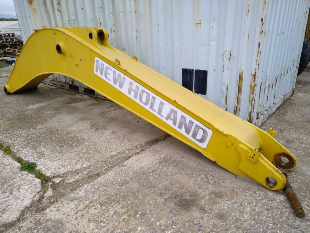 New Holland E215 Photo 2