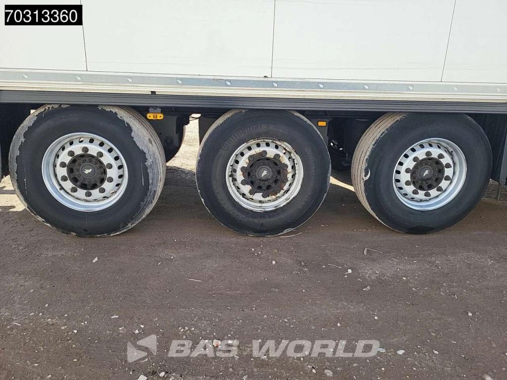Schmitz SCB*S3B 3 axles Meat Fleisch Doppelverdampfer Photo 17