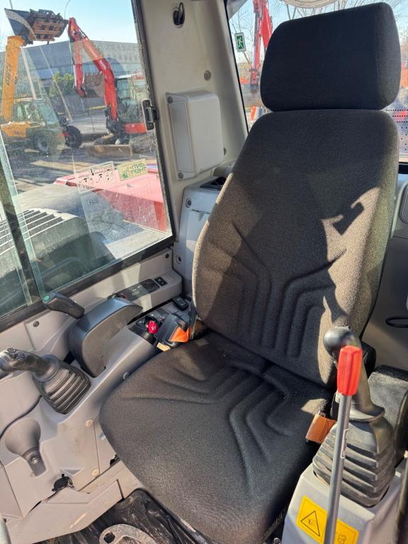 Kubota KX080-4@2 Photo 10