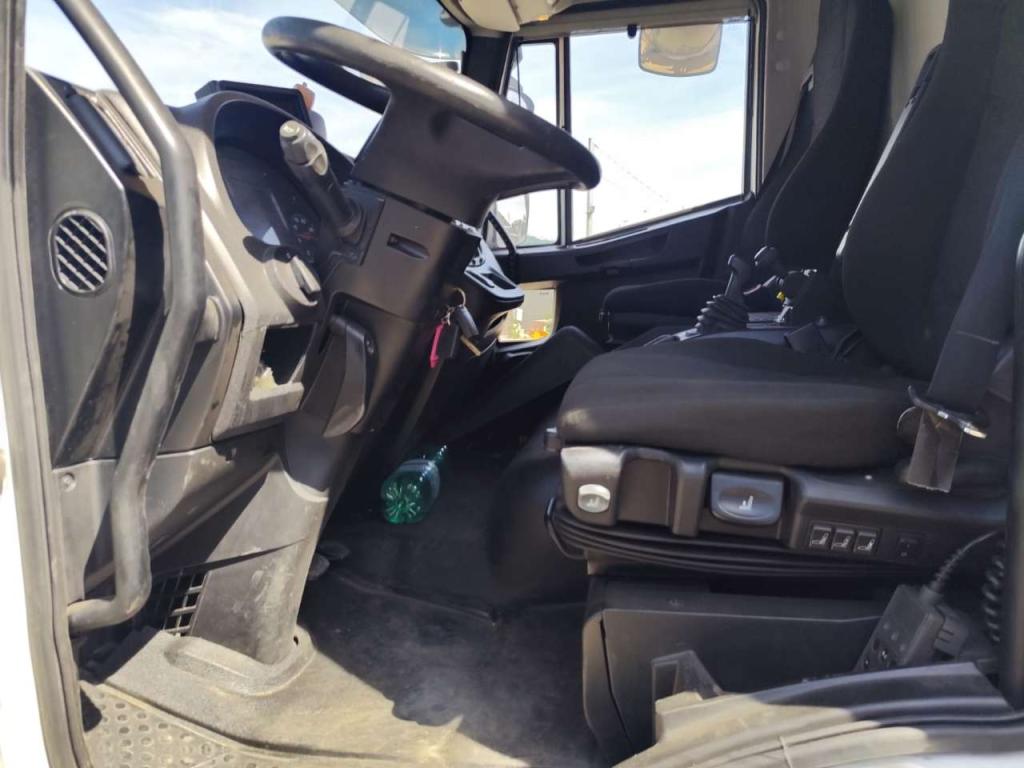 Iveco EUROCARGO 140-250 Photo 13