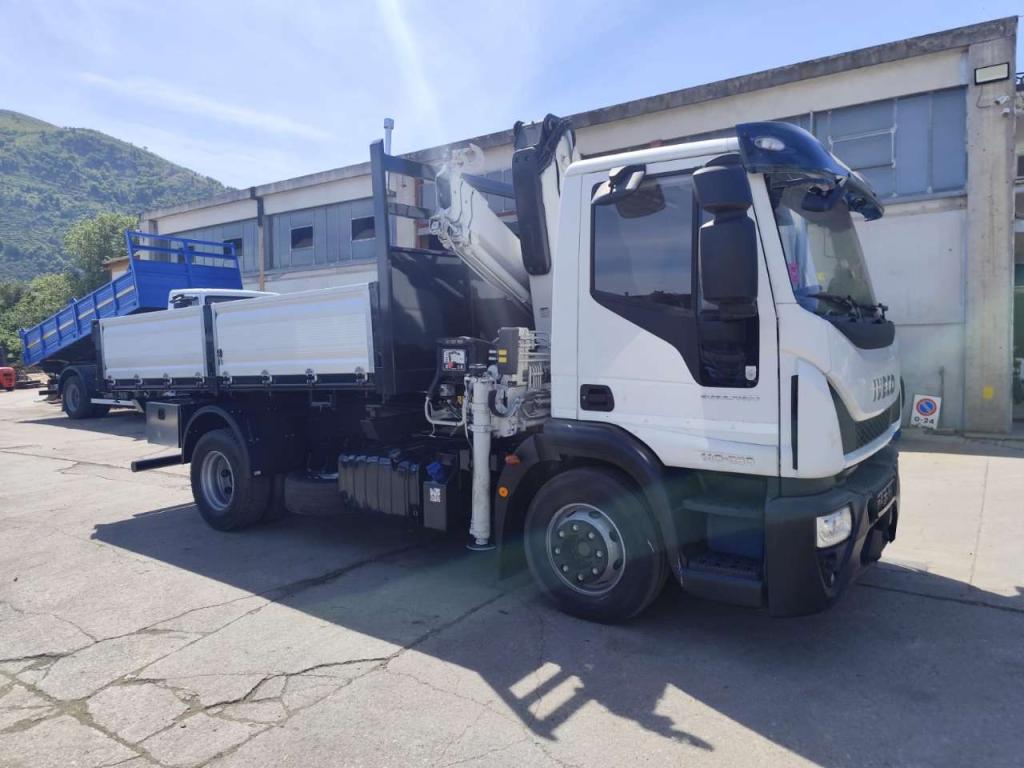 Iveco EUROCARGO 140-250 Photo 16
