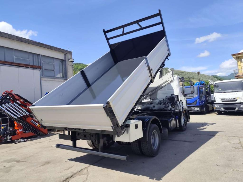 Iveco EUROCARGO 140-250 Photo 23