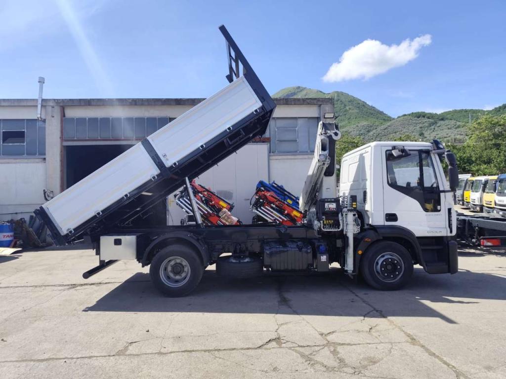 Iveco EUROCARGO 140-250 Photo 26