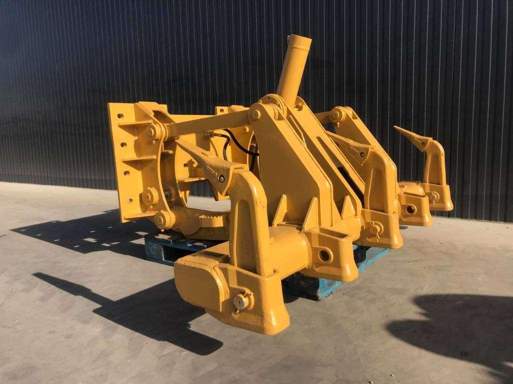 Volvo G946 Photo 2