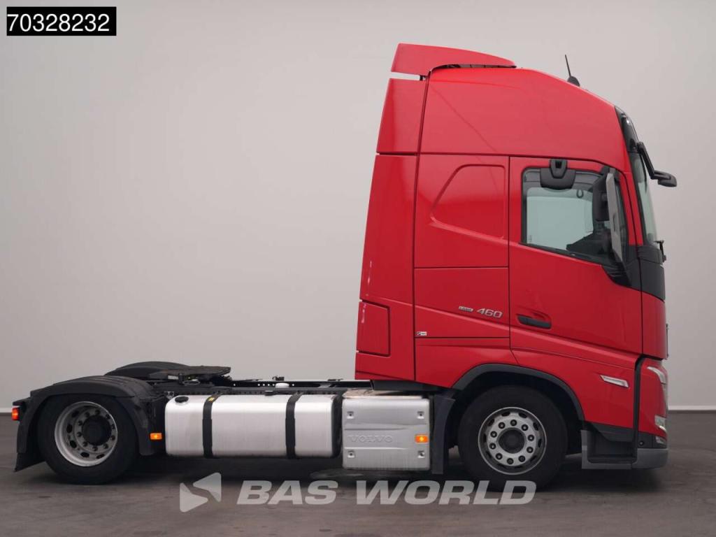 Volvo FH 460 4X2 Mega XL 2x Tanks Navi ACC Photo 8