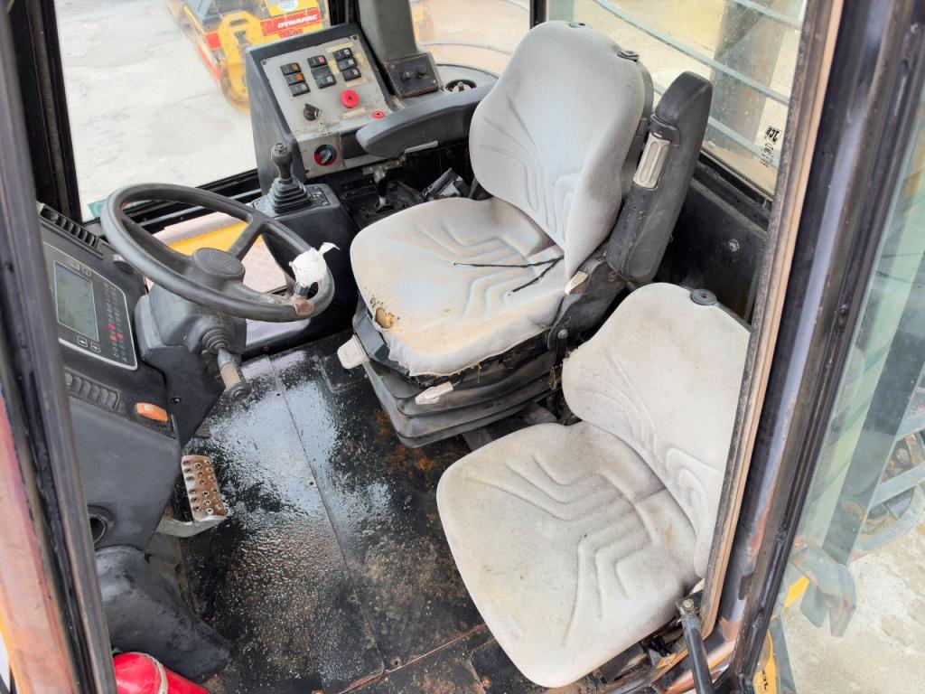 JCB ADT 722 Photo 6