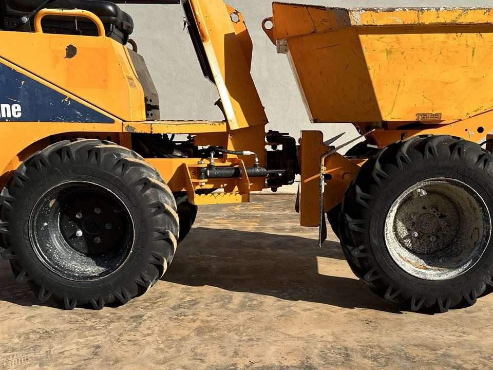 Thwaites Mach 202 4X4 Photo 4