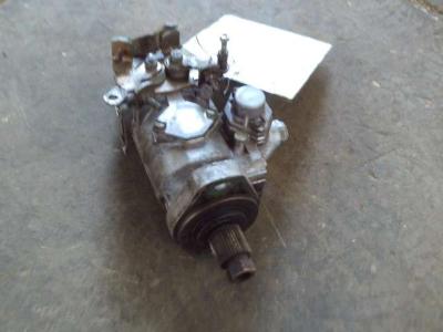 Pompa iniezione motore (rotativa) for Fiat Allis FE18 - MOTORE FIAT 8065.04 - POMPA BOSCH 04510214 sold by OLM 90 Srl