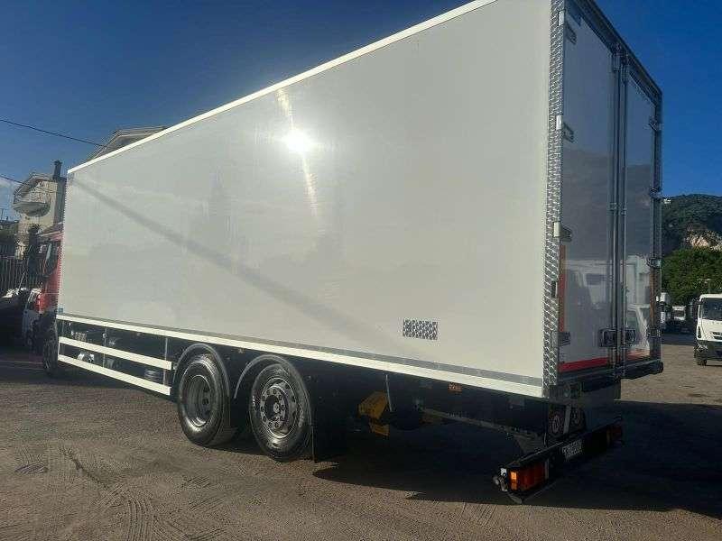 Iveco stralis 360 Photo 4