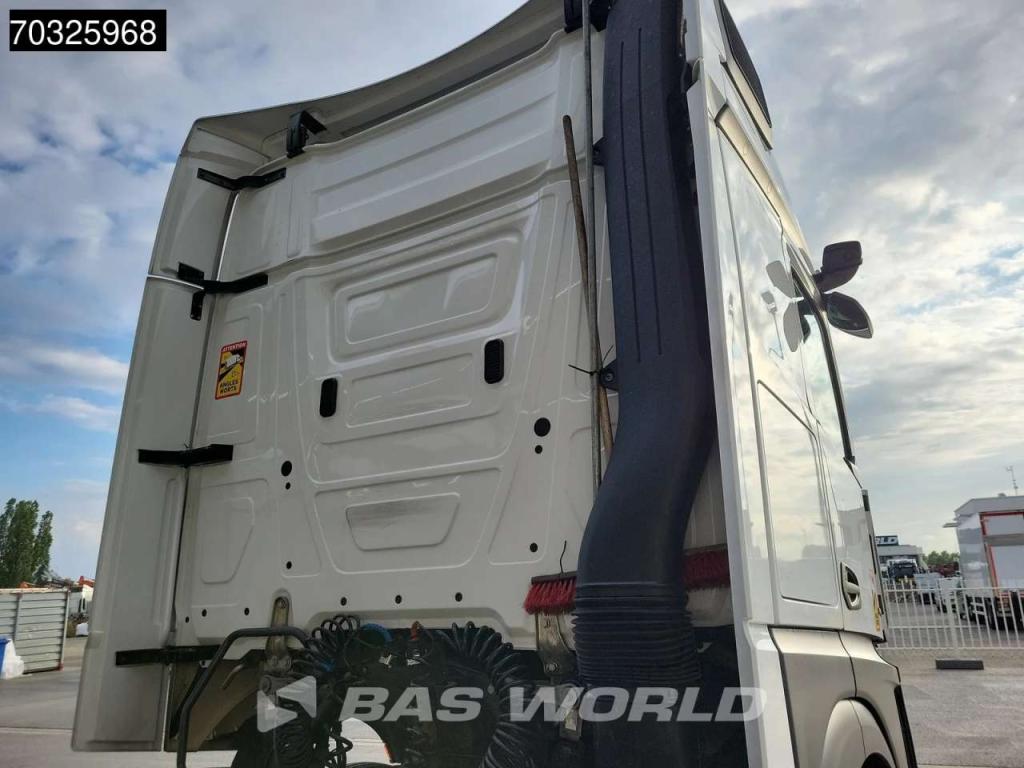 Mercedes-Benz Actros L 1845 4X2 BigSpace Retarder 2xTanks Standklima Photo 11
