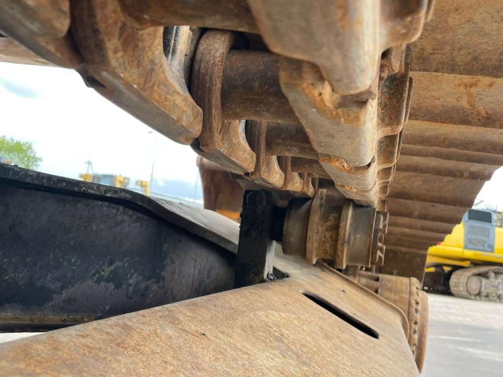 Caterpillar 324EL Photo 18