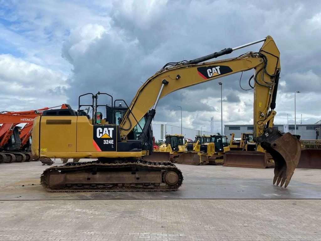 Caterpillar 324EL Photo 6