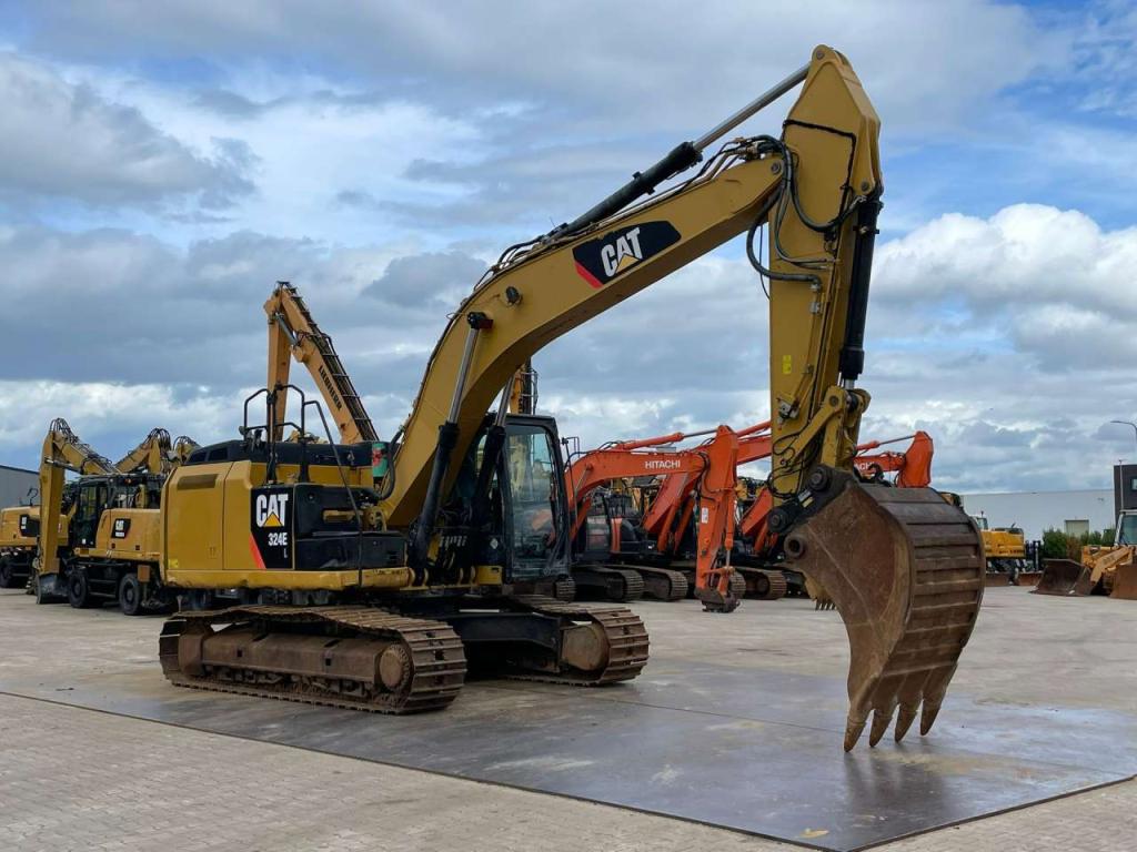 Caterpillar 324EL Photo 7