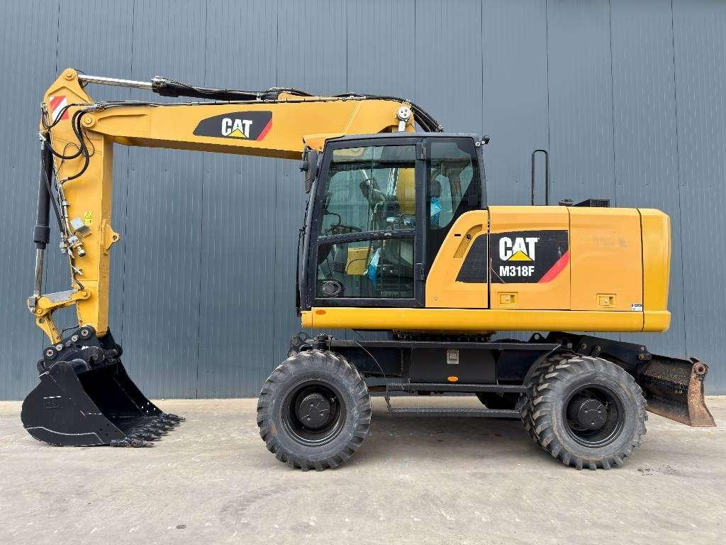 Caterpillar M318F Photo 2