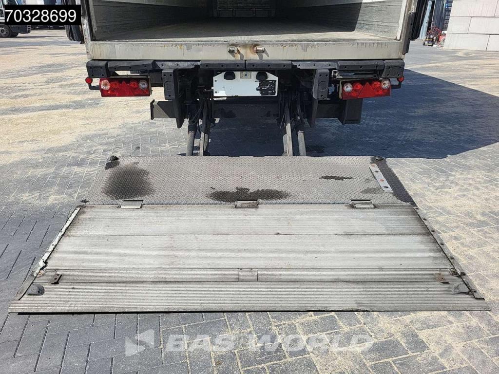 Schmitz SCB*S3B Tailgate 250x270cm Photo 12