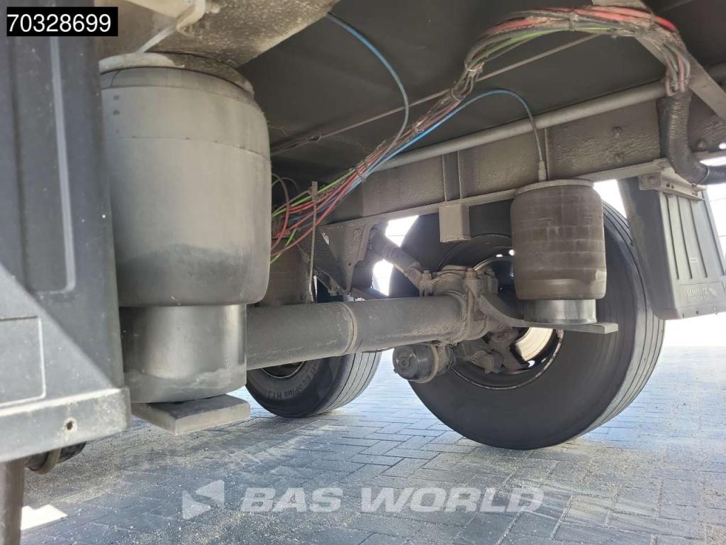 Schmitz SCB*S3B Tailgate 250x270cm Photo 30