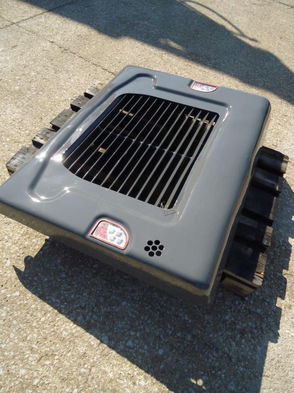 Engine hood for Posteriore per Takeuchi TL10 V-2 Photo 4