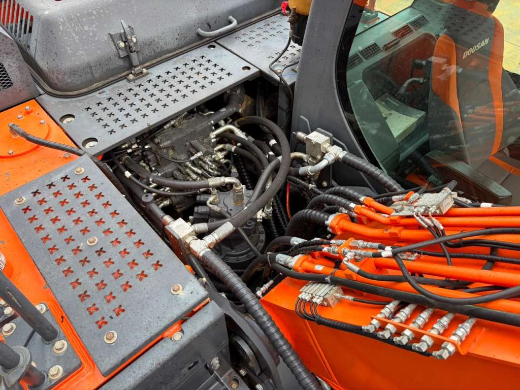 Doosan DX235NLC-5 Photo 27