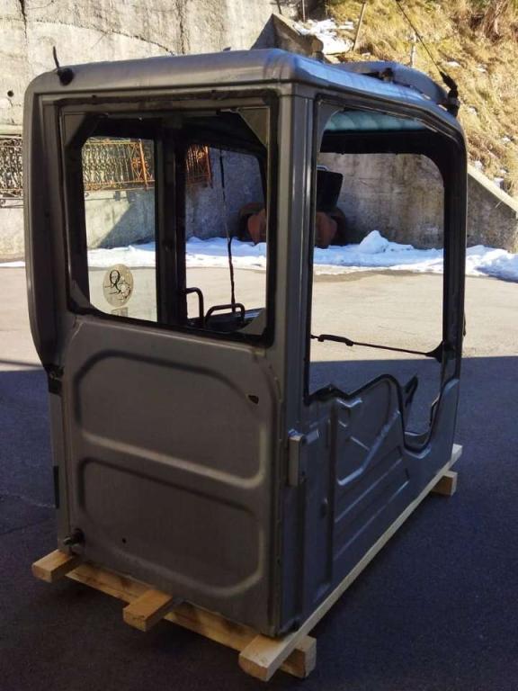 Cab for New Holland Serie C Photo 7