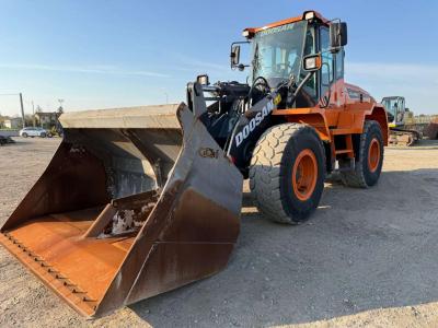 Doosan DL220-5 sold by SVM Solutions