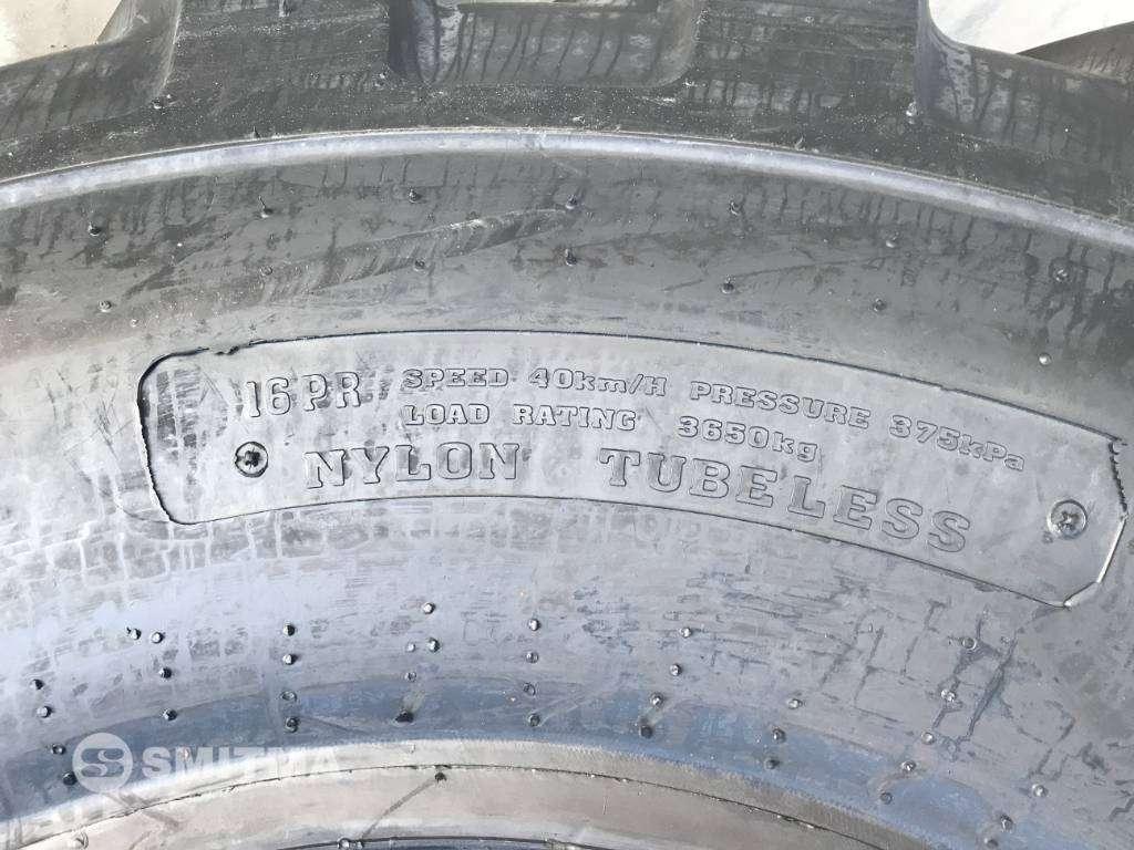 Tire for Magna 1400 x 24 Photo 6