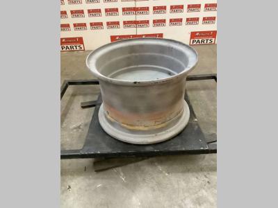 Rim for Caterpillar 924G sold by Massucco T. Srl Area Ricambi