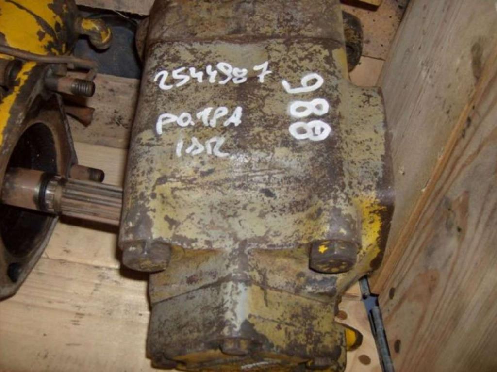 Hydraulic pump for Caterpillar 988 Photo 1