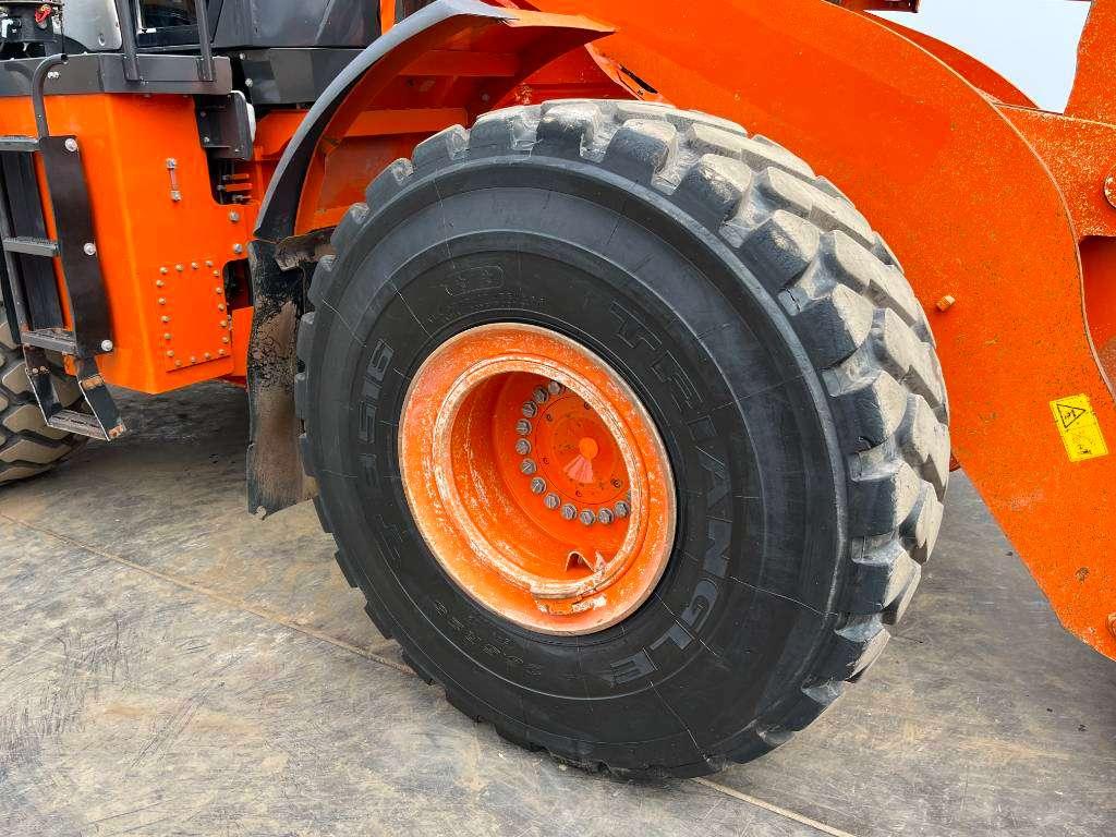 Hitachi ZW310-6 - Automatic Greasing / GOOD TYRES Photo 26