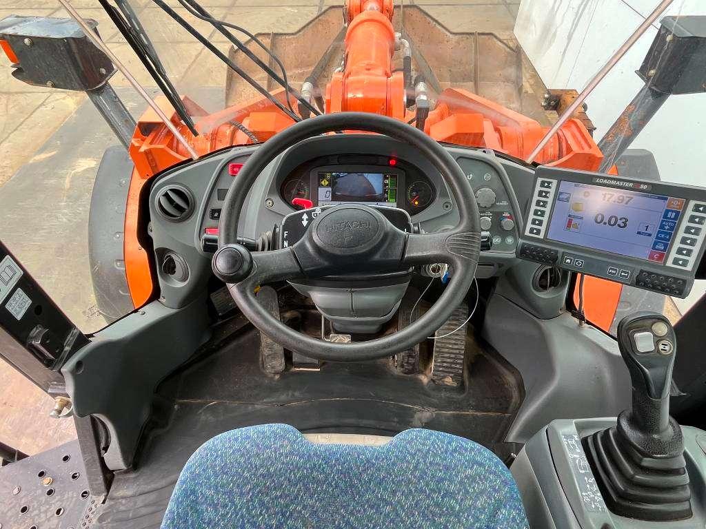Hitachi ZW310-6 - Automatic Greasing / GOOD TYRES Photo 8